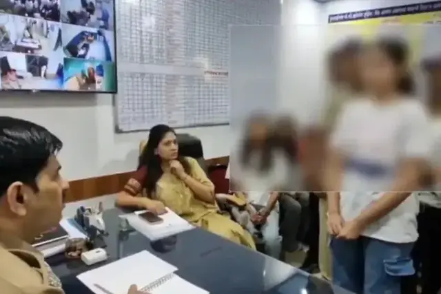 মেলায় শ্লীলতাহানির শিকার ভারতীয় মন্ত্রীর মেয়ে