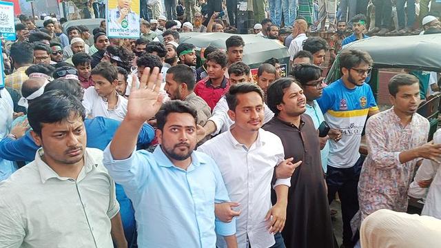 মুজিববাদী ও আওয়ামী সংবিধান পরিবর্তন করতে হবে : নাহিদ ইসলাম